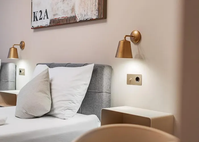Home1 - Salon Boutique