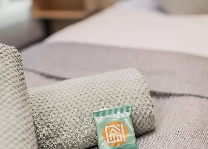 Home1 - Salon Boutique Hostel