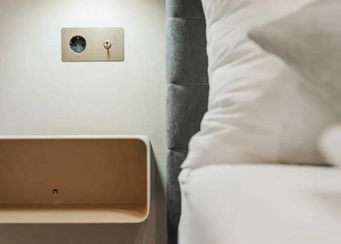 Hostel Home1 - Salon Boutique