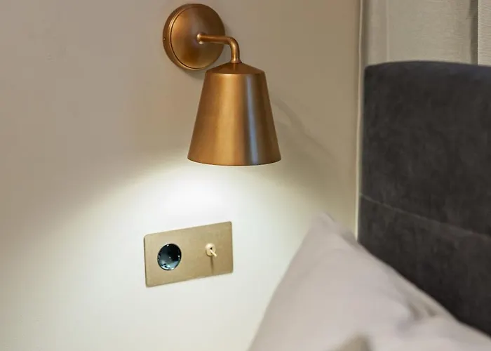 Home1 - Salon Boutique Hostel Wien