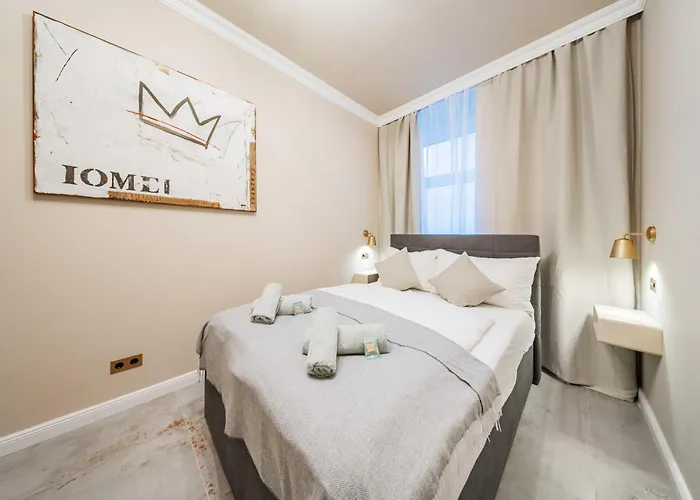 Home1 - Salon Boutique *