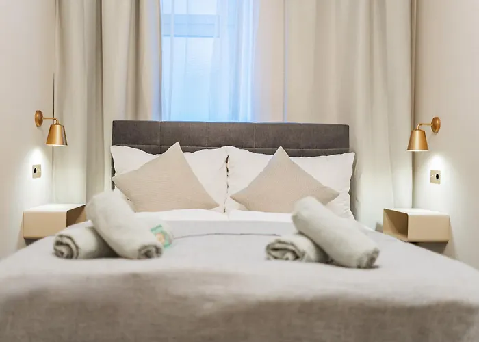 Hostel Home1 - Salon Boutique *