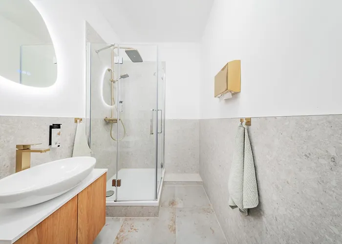 Home1 - Salon Boutique Hostel Wien