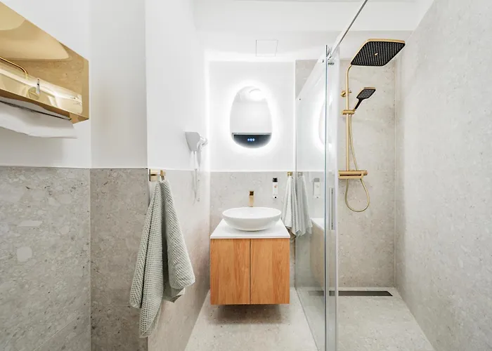 Home1 - Salon Boutique Hostel